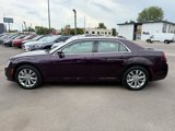 Used 2021 Chrysler 300 Touring L image 6