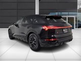 Used 2024 Audi Q8 e-tron Prestige w/ Prestige Package image 5