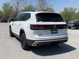 New 2025 Volkswagen Atlas Peak Edition SE image 5