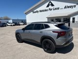 Used 2024 Chevrolet Trax ACTIV w/ Driver Confidence Package image 2