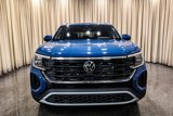 New 2025 Volkswagen Atlas Cross Sport SE image 3