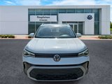 New 2025 Volkswagen Taos SE image 2
