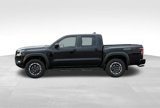 New 2025 Nissan Frontier PRO-4X w/ Black Accent Package image 2
