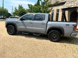 Used 2022 Nissan Frontier PRO-4X w/ Pro-4X Premium Package image 6