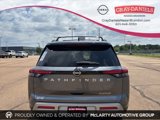 New 2025 Nissan Pathfinder Platinum image 3