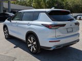 New 2025 Mitsubishi Outlander SE image 6