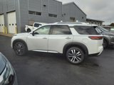 New 2025 Nissan Pathfinder Platinum image 4