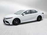 Used 2023 Toyota Camry SE image 3