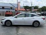 Used 2024 Nissan Altima 2.5 SV image 4