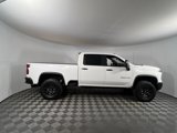 Used 2024 Chevrolet Silverado 2500 ZR2 w/ Technology Package image 5