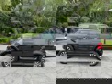 Used 2017 Ford Expedition XLT image 2