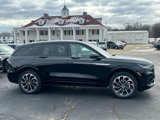 New 2025 Lincoln Nautilus Reserve image 3