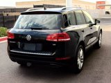 Used 2014 Volkswagen Touareg Sport image 5