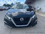 Used 2022 Nissan Altima 2.5 SV image 2