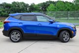 Used 2021 Kia Seltos LX image 5