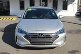 Used 2019 Hyundai Elantra SE image 2