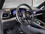 Certified 2025 Porsche Macan 4 Electric image 4