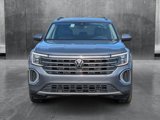 Used 2024 Volkswagen Atlas SE image 2