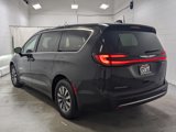 New 2025 Chrysler Pacifica Select image 5