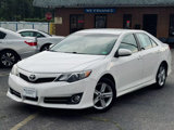 Used 2014 Toyota Camry SE image 2