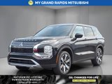 New 2025 Mitsubishi Outlander SE image 3