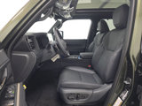 Used 2025 Lexus GX 550 w/ Accessory Package (2T) image 5