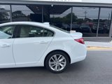 Used 2017 Buick Regal Premium image 5