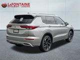 New 2025 Mitsubishi Outlander SEL image 5