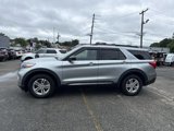 Certified 2023 Ford Explorer XLT w/ Equipment Group 202A image 4