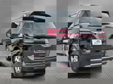 Used 2023 Chrysler Pacifica Limited image 6