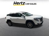 Used 2024 GMC Terrain SLT image 2