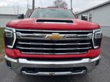 Used 2024 Chevrolet Silverado 2500 LTZ w/ LTZ Convenience Package image 2