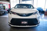 Used 2022 Toyota Sienna XLE w/ XLE Plus Package image 2