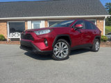 Used 2020 Toyota RAV4 XLE Premium image 4