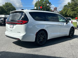 New 2026 Chrysler Pacifica Limited image 5