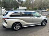 Used 2022 Toyota Sienna LE image 4