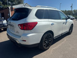 Used 2018 Nissan Pathfinder Platinum image 5