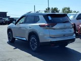 New 2026 Nissan Rogue Platinum image 4