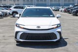 Used 2025 Toyota Camry SE image 2