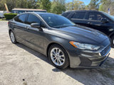 Used 2019 Ford Fusion SE image 3