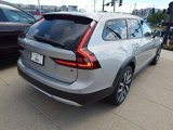 New 2026 Volvo V90 B6 Cross Country Ultra w/ Climate Package image 6