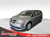 Used 2018 Dodge Grand Caravan SE image 3
