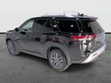 New 2025 Nissan Pathfinder SL image 2