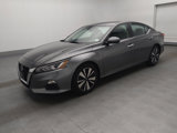 Used 2022 Nissan Altima 2.5 SV image 2