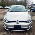 Used 2018 Volkswagen Golf SE image 3