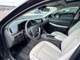 Used 2023 Hyundai Sonata Limited w/ Preferred Accessory Package image 4
