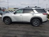 New 2025 Nissan Pathfinder SV w/ SV Premium Package image 4