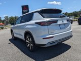 New 2025 Mitsubishi Outlander SE image 6