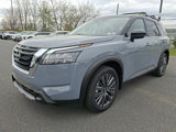 New 2025 Nissan Pathfinder SL w/ SL Premium Package image 2