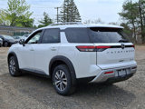 New 2025 Nissan Pathfinder SL image 4